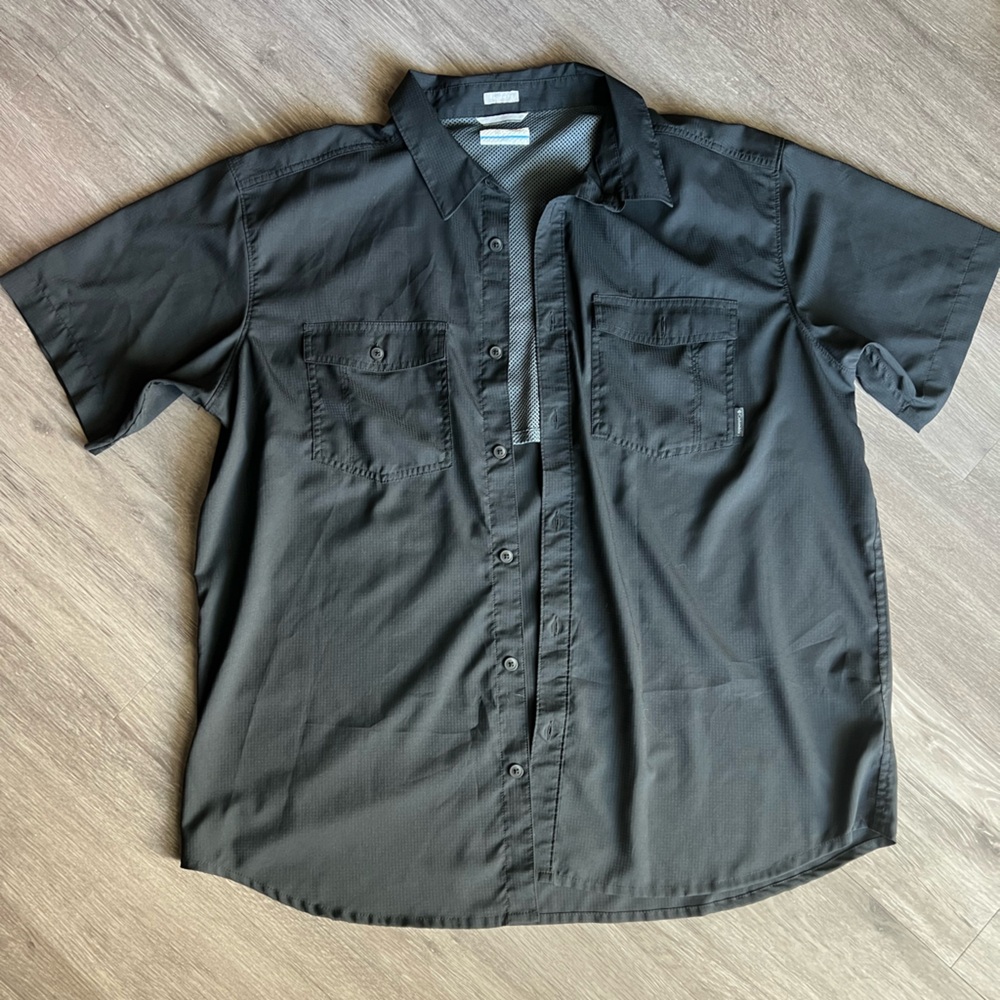 Columbia Black Casual Button Down Shirt